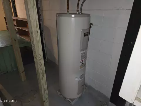 Other - 245 Enos Dr, Oregon, OH 43616 photo 12 of 14