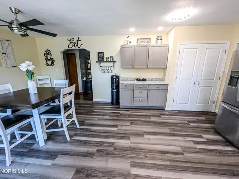 Dining - 5681 W Tiffin St, Bascom, OH 44809 photo 2 of 2