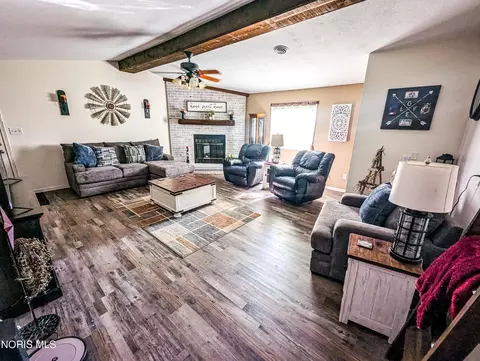 Living - 5681 W Tiffin St, Bascom, OH 44809 photo 2 of 4