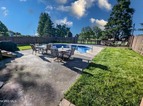 Exterior - 5681 W Tiffin St, Bascom, OH 44809 photo 4 of 13