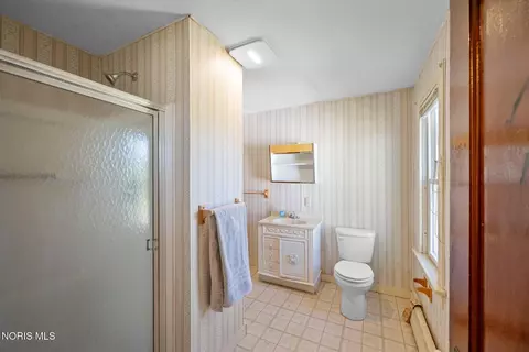 Bath - 224 Kennedy Dr, Lyons, OH 43533 photo 1 of 1