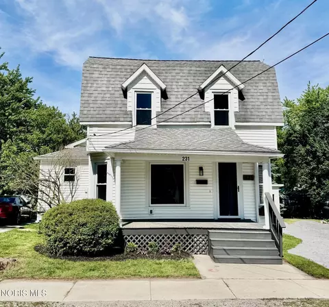 231 Mckinley St, Wauseon, OH 43567