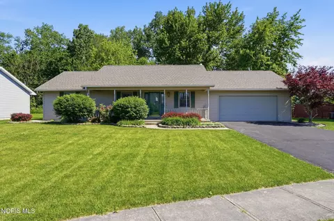 209 Andrew Dr, Mccomb, OH 45858