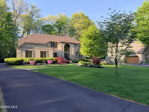 4828 High Oaks Blvd, Toledo, OH 43623