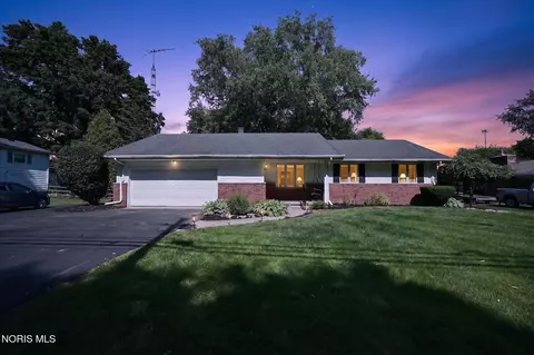 6011 Cemetery Rd, Whitehouse, OH 43571