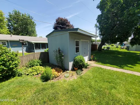 Exterior - 459 S Hazel St, Upper Sandusky, OH 43351 photo 8 of 13