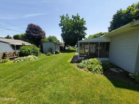 Exterior - 459 S Hazel St, Upper Sandusky, OH 43351 photo 7 of 13