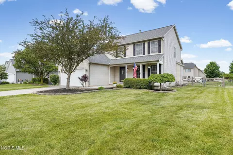1728 Horseshoe Bend Dr, Perrysburg, OH 43551