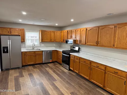 Kitchen - 509 E Mulberry St, Bryan, OH 43506 photo 1 of 3