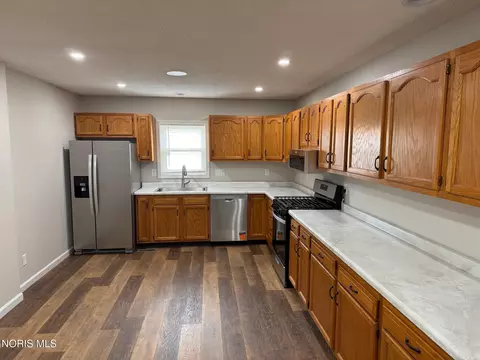 Kitchen - 509 E Mulberry St, Bryan, OH 43506 photo 2 of 3