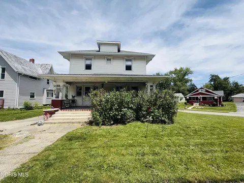 505 Ralston Ave, Defiance, OH 43512