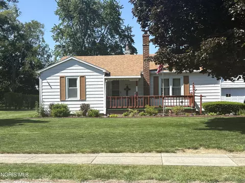 20240 Oak St, Weston, OH 43569