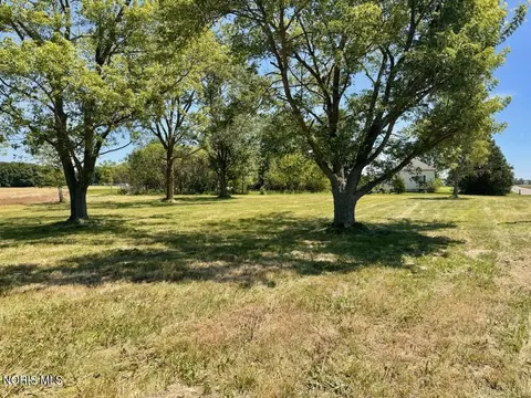 8741 Ohio 34, Bryan, OH 43506