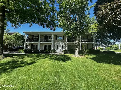 2625 Amara Dr # 5, Toledo, OH 43615