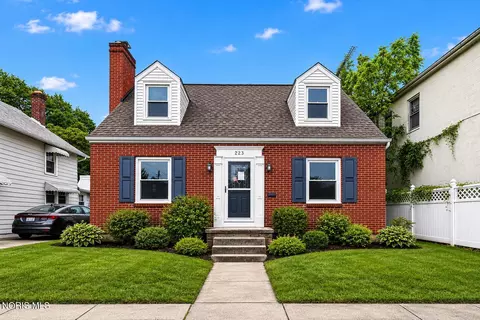 223 Summit St, Fostoria, OH 44830