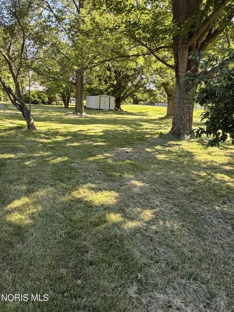 Exterior - 416 Railway Ave, Holgate, OH 43527 photo 2 of 5