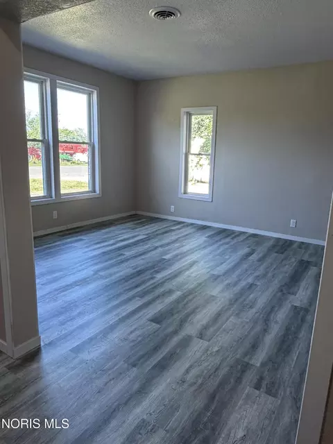 Living - 416 Railway Ave, Holgate, OH 43527 photo 1 of 1