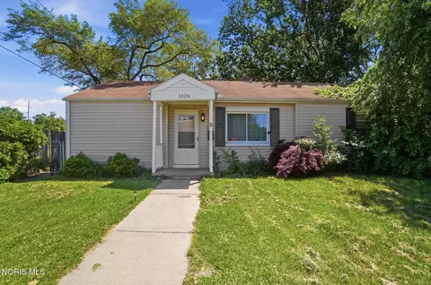 1326 Montain Rd, Toledo, OH 43615