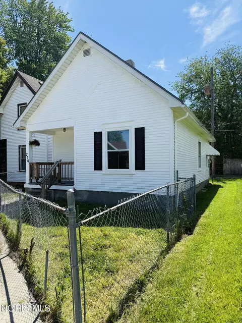 736 Thayer St, Toledo, OH 43609