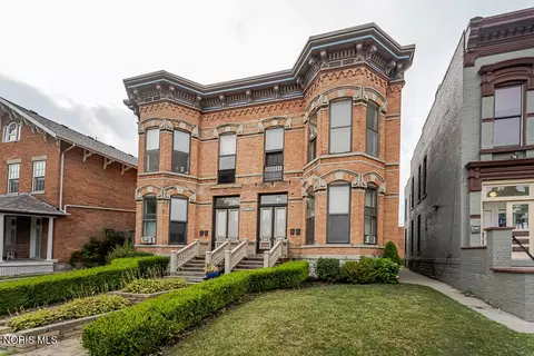 931 N Superior St, Toledo, OH 43604