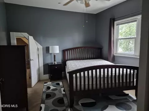 Bedroom - 853 Beech Ave, Findlay, OH 45840 photo 1 of 4