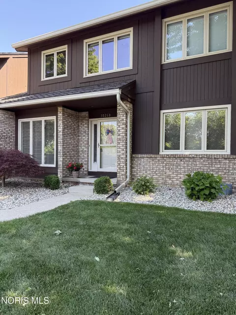 10268 Ford Rd #22, Perrysburg, OH 43551