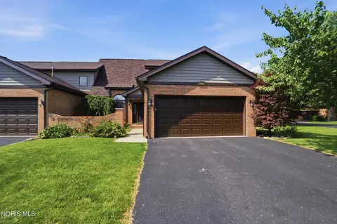 2216 Quail Lake Rd #42, Findlay, OH 45840