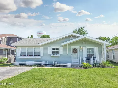 419 E Hobart Ave, Findlay, OH 45840