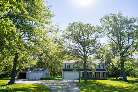 12583 Farmer Mark Rd, Mark Center, OH 43536