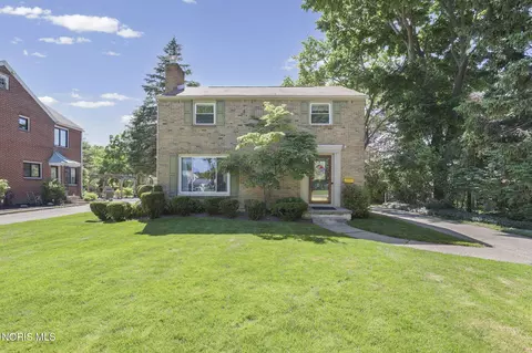 3814 Beechway Blvd, Toledo, OH 43614