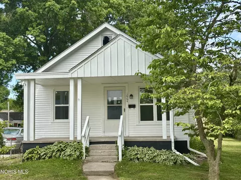 1664 Copley Dr, Toledo, OH 43615