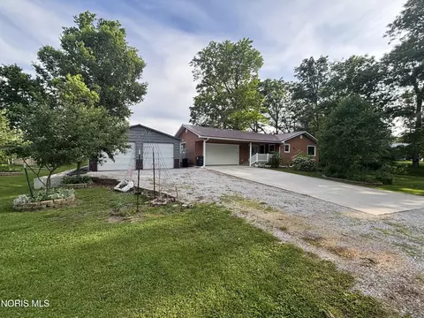 109 Mead St, Oakwood, OH 45873