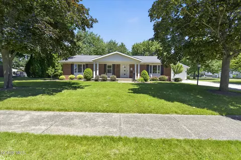 1006 Westchester Ave, Napoleon, OH 43545