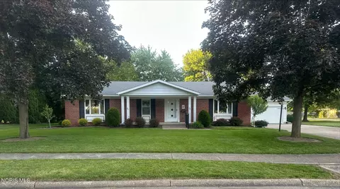 1006 Westchester Ave, Napoleon, OH 43545