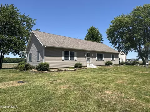 5344 County Rd N, Delta, OH 43515