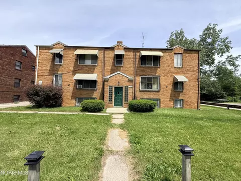 1356 N Cove Blvd, Toledo, OH 43606