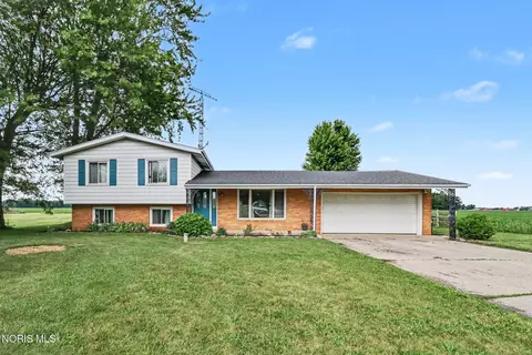 9504 Waterville Swanton Rd, Waterville, OH 43566