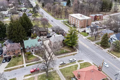 View/Area - 2157 Shenandoah Rd, Toledo, OH 43607 photo 1 of 4