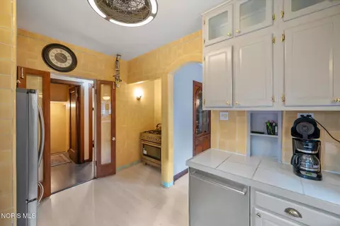 Other - 2157 Shenandoah Rd, Toledo, OH 43607 photo 7 of 30