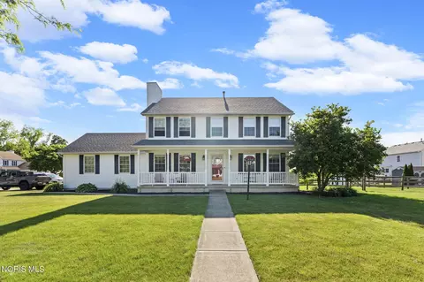 2409 Coe Ct, Perrysburg, OH 43551