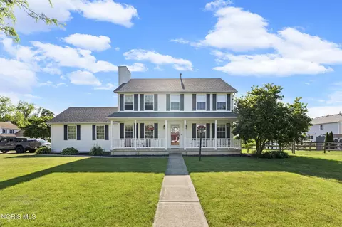 2409 Coe Ct, Perrysburg, OH 43551