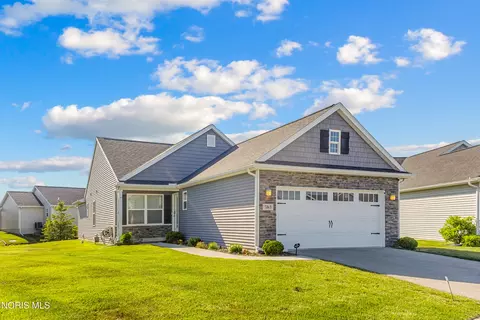 5163 Comstock Ct, Sylvania, OH 43560