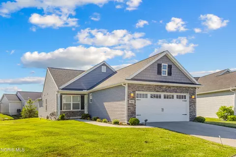 5163 Comstock Ct, Sylvania, OH 43560