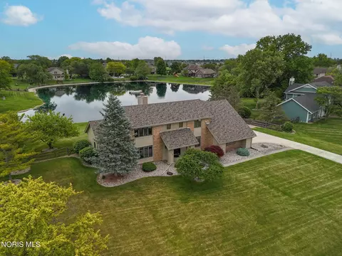 25656 Normandy Rd, Perrysburg, OH 43551