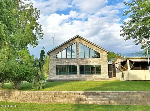 113 Wilson Dr, Montpelier, OH 43543