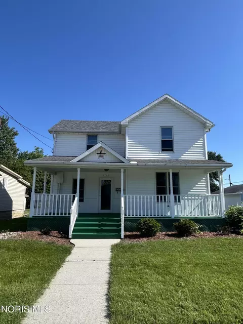 120 W Park St, Oak Harbor, OH 43449