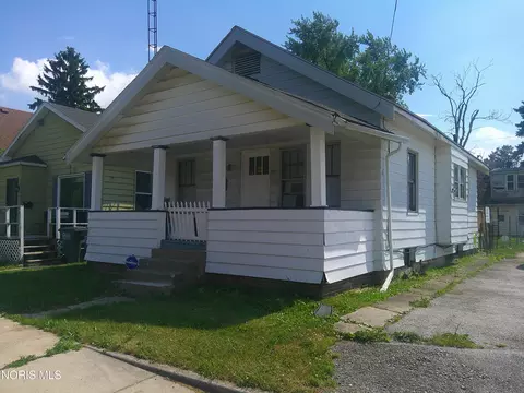 729 Chicago St, Toledo, OH 43611