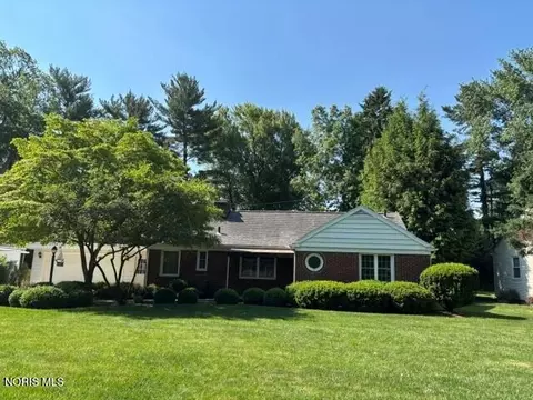 6603 Country Pl, Sylvania, OH 43560