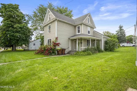 300 S Cherry St, Woodville, OH 43469