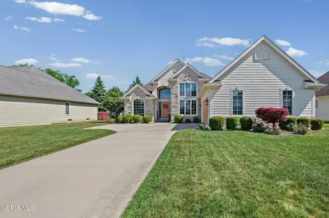 9360 Saint Angelas Way, Sylvania, OH 43560